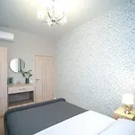 3 Bedroom, 2 Bathroom Near Forum Apartment