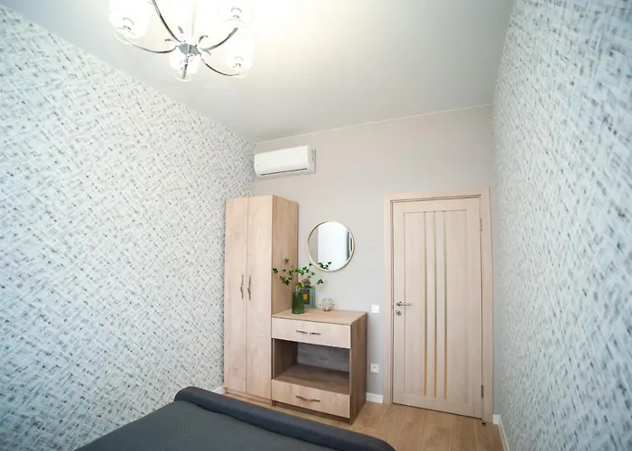 3 Bedroom, 2 Bathroom Near Forum アパート *